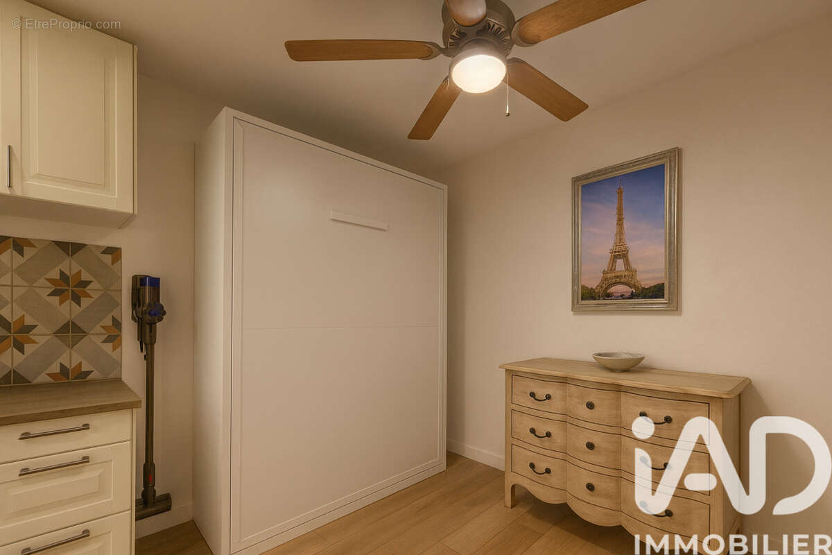 Photo 2 - Appartement à PARIS-18E