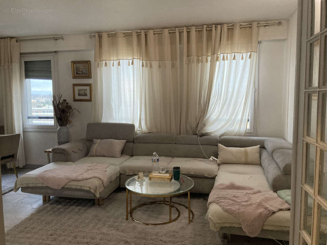 Appartement à SARCELLES