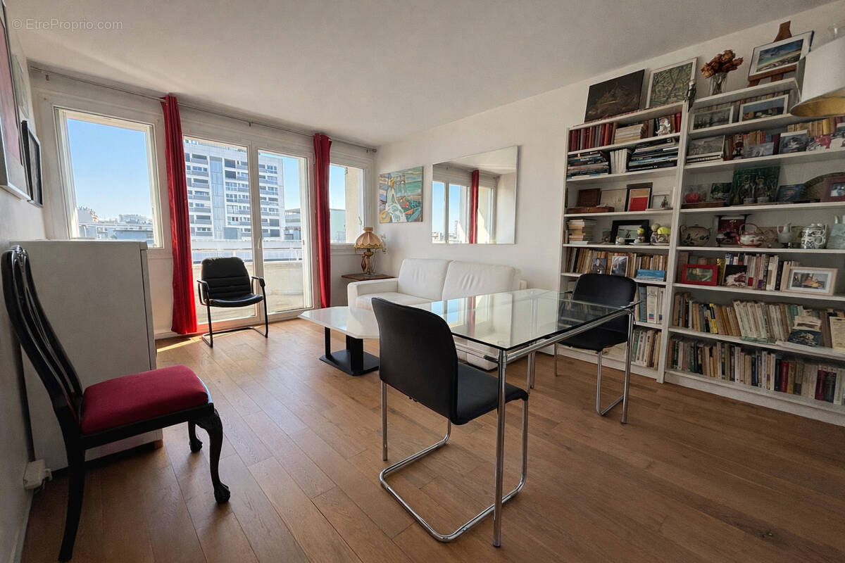 Appartement à PARIS-13E
