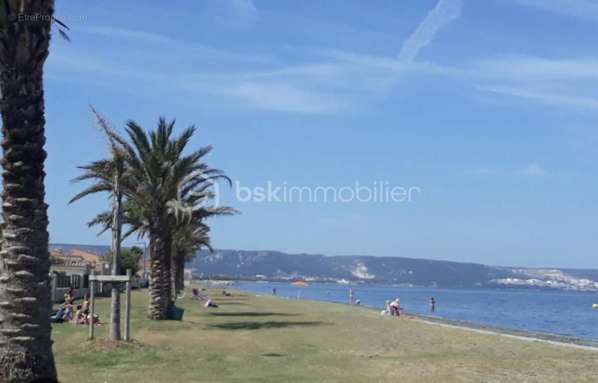 Maison à CHATEAUNEUF-LES-MARTIGUES