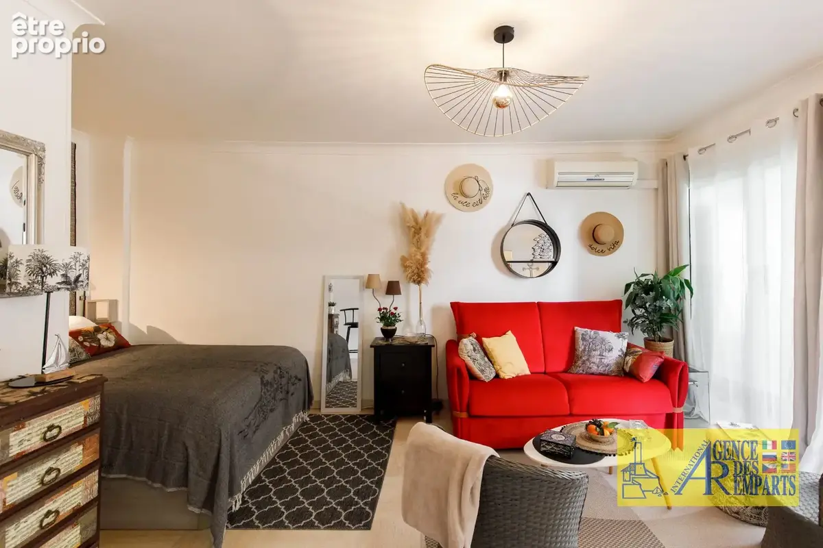 Beau studio avec coin nuit avec vue mer   Quartier Ponteil Antibes - photo 8