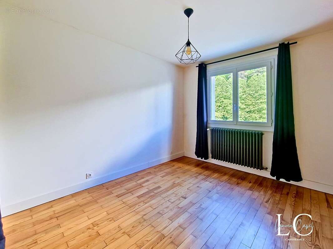 Exclusivité, appartement T3 en dernier étage - photo 7