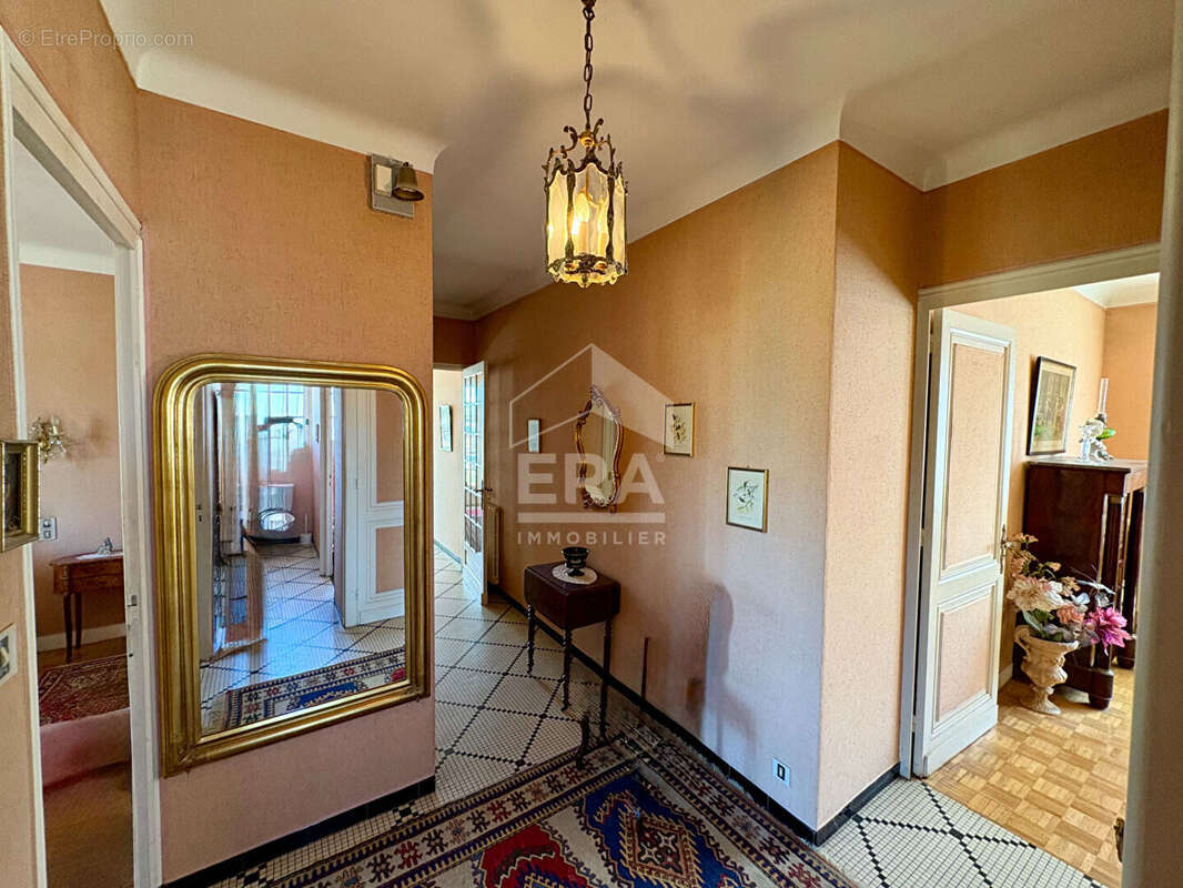 Maison Pineuilh 7 pièces, 180 m2 habitable, 5 chambres, garage,  à pied de la ville et de la gare - photo 7