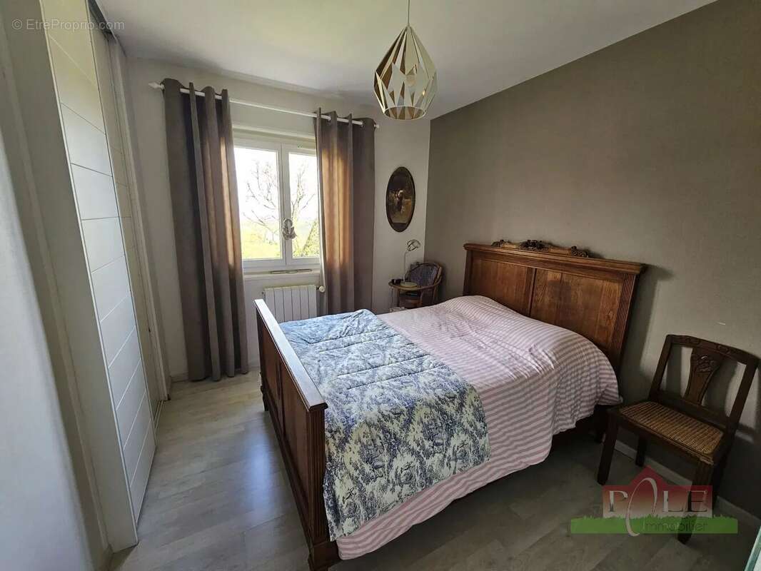 Maison à SAINT-ROMAIN-EN-GAL