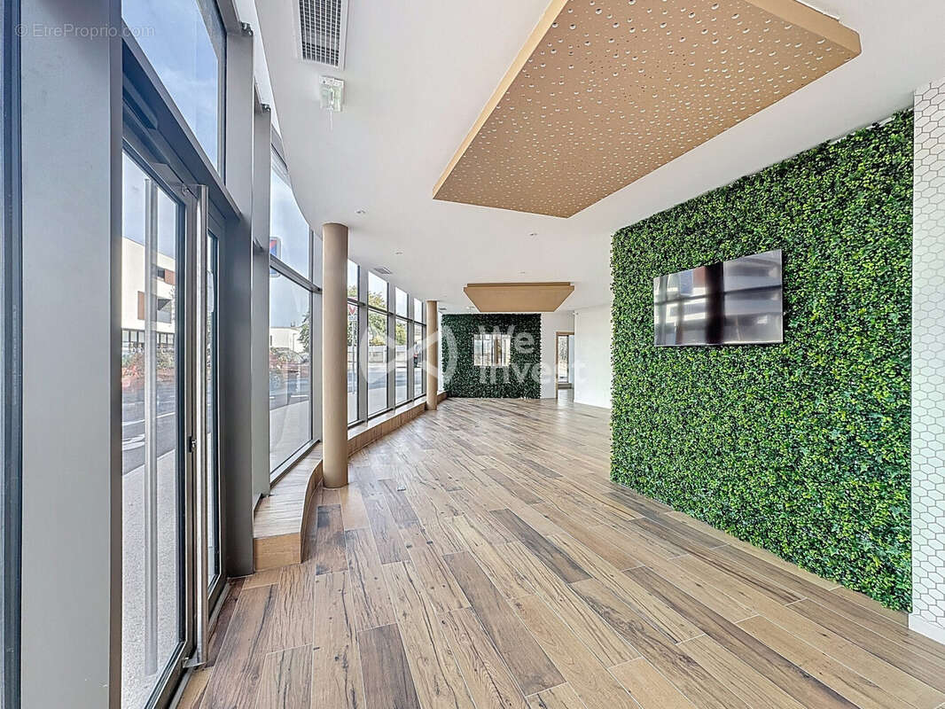 Commerce à BAILLARGUES