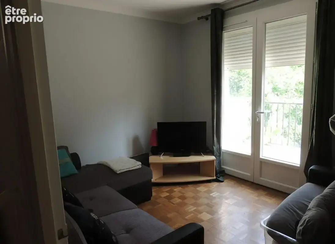 Maison 106 m² à Cahors  - photo 7