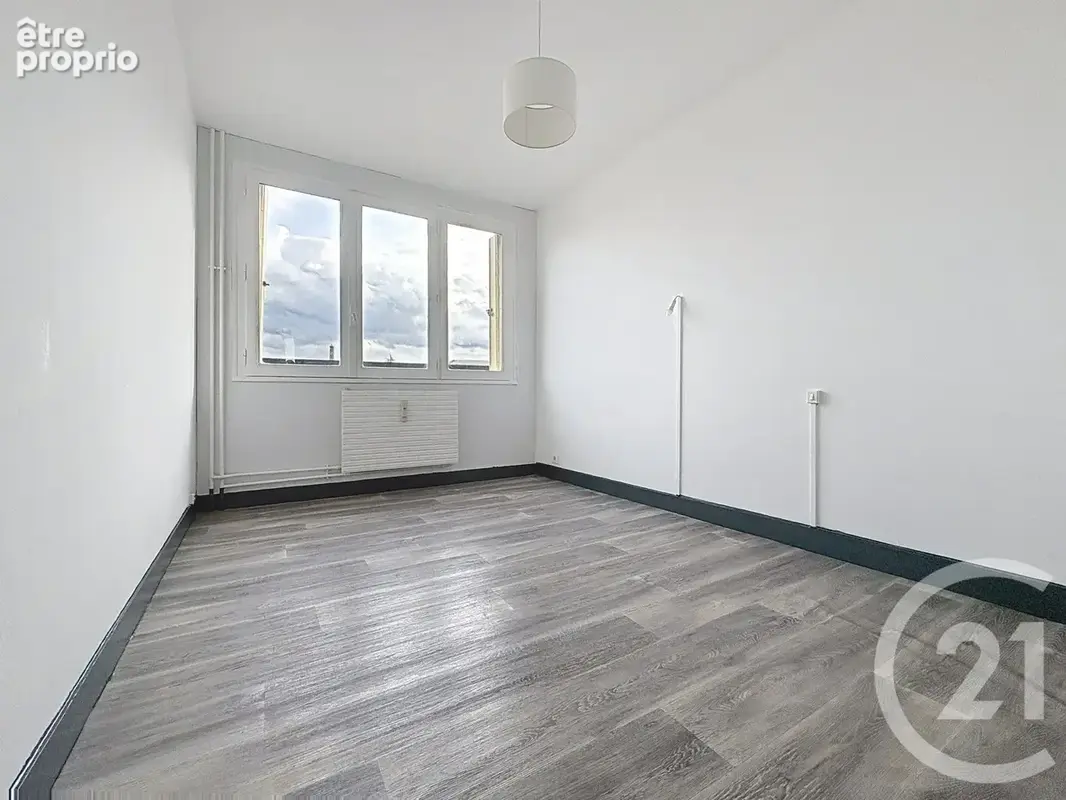 Appartement 3 pièces 59 m² à vendre à Troyes (10000) - photo 5