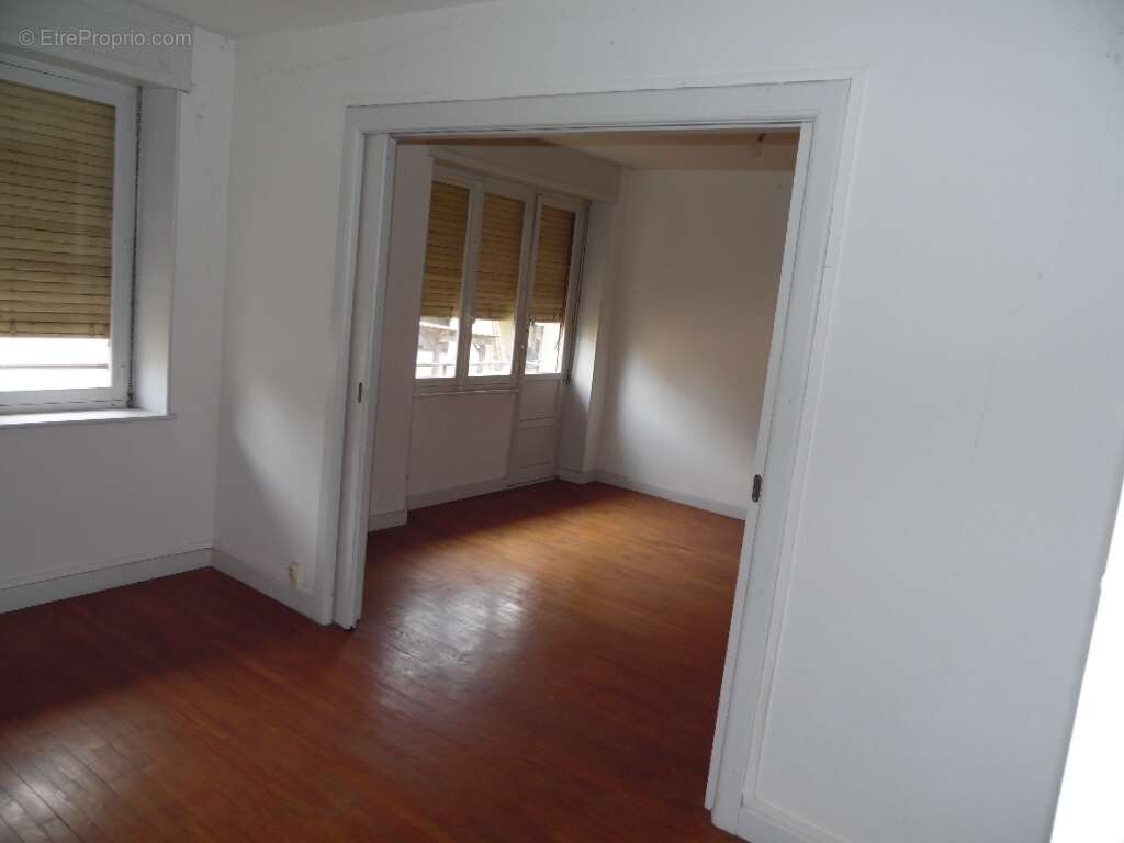 Appartement à SENONES