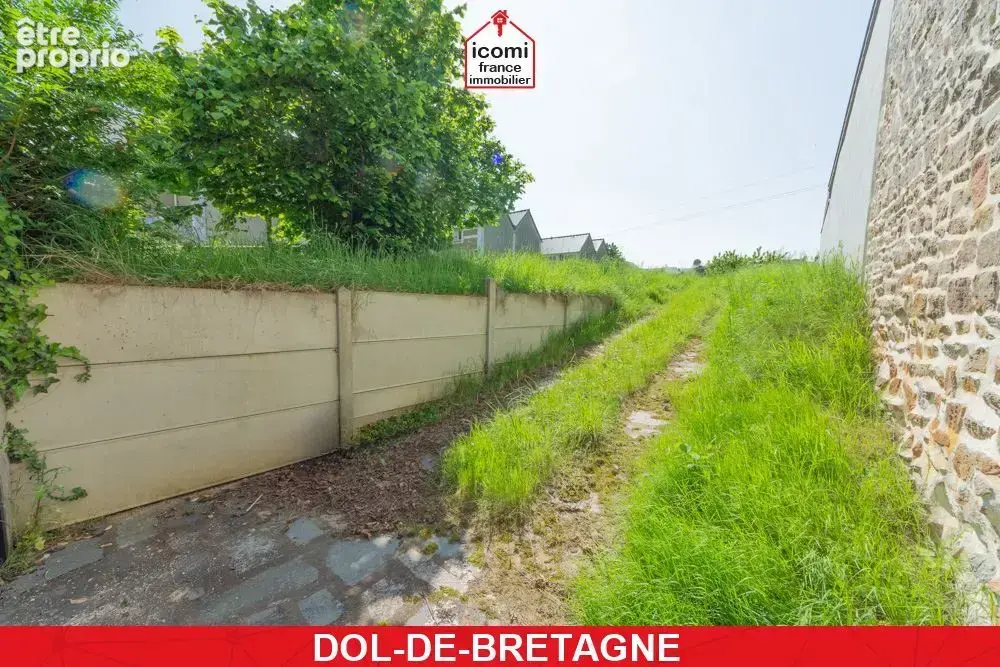 Ille-et-vilaine - dol-de-bretagne (35120) - a vendre - terrain 558m² clos - hors lotissement- non viabilise - libre de construct - photo 3