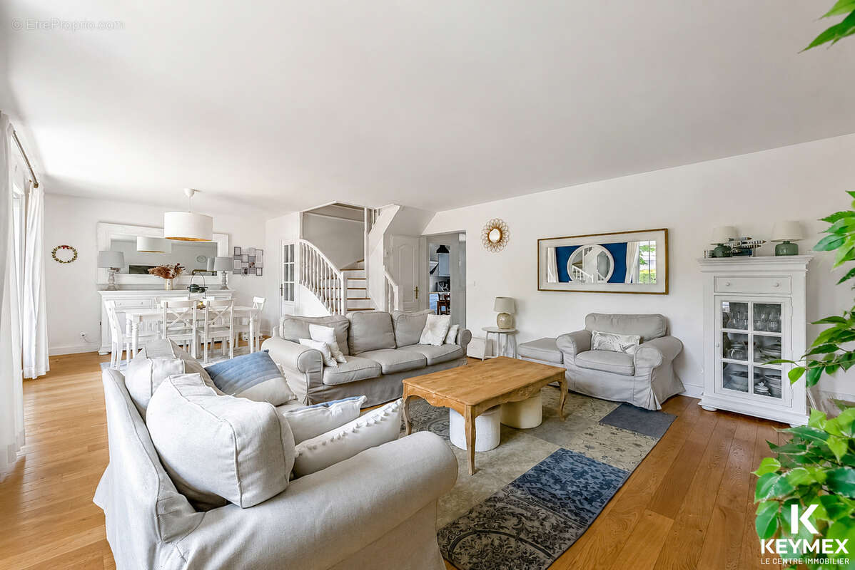 Maison indépendante  familiale Groslay 7 pièces 158 m2 - photo 7