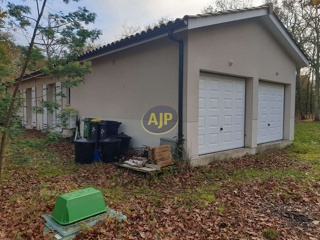 Maison à SAINT-VIVIEN-DE-MEDOC