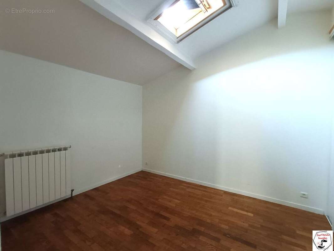 Maison à COLOMBIER-LE-VIEUX