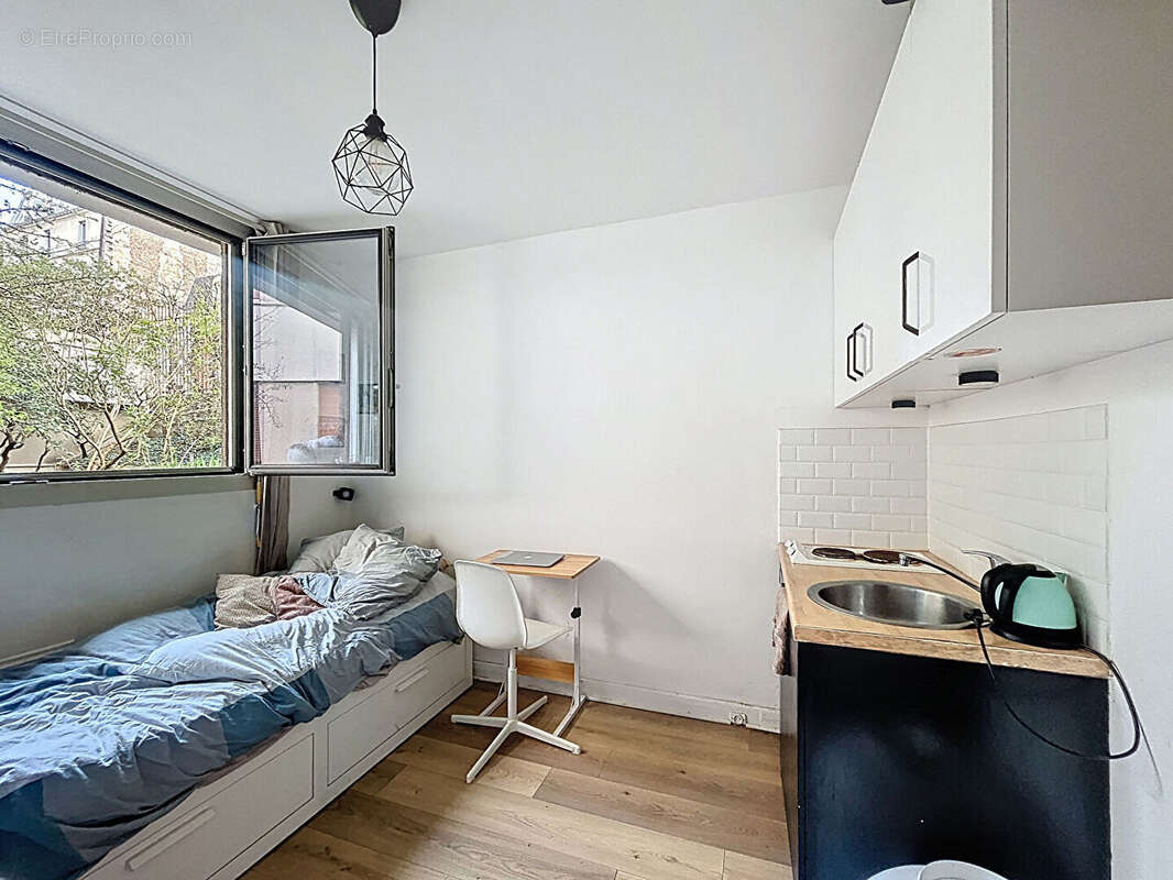 Appartement à PARIS-20E