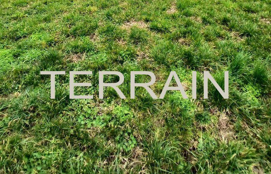 Terrain à MEDIS