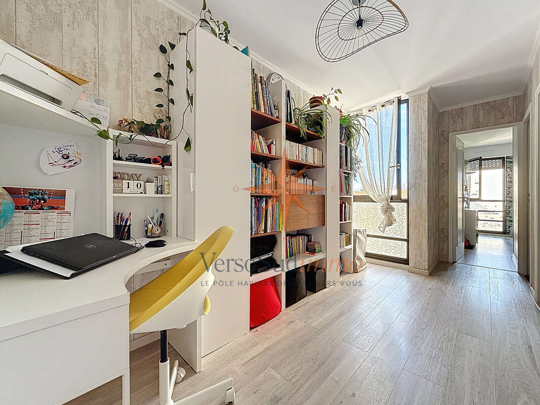 Appartement à CHAMPS-SUR-MARNE