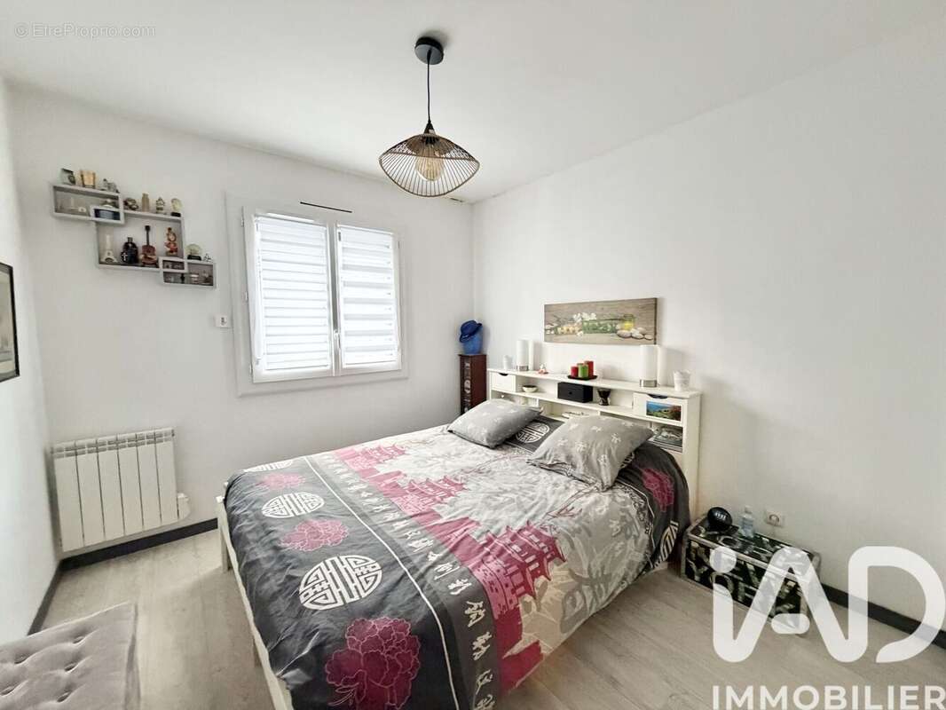 Maison 86 m² à Mios  - photo 6
