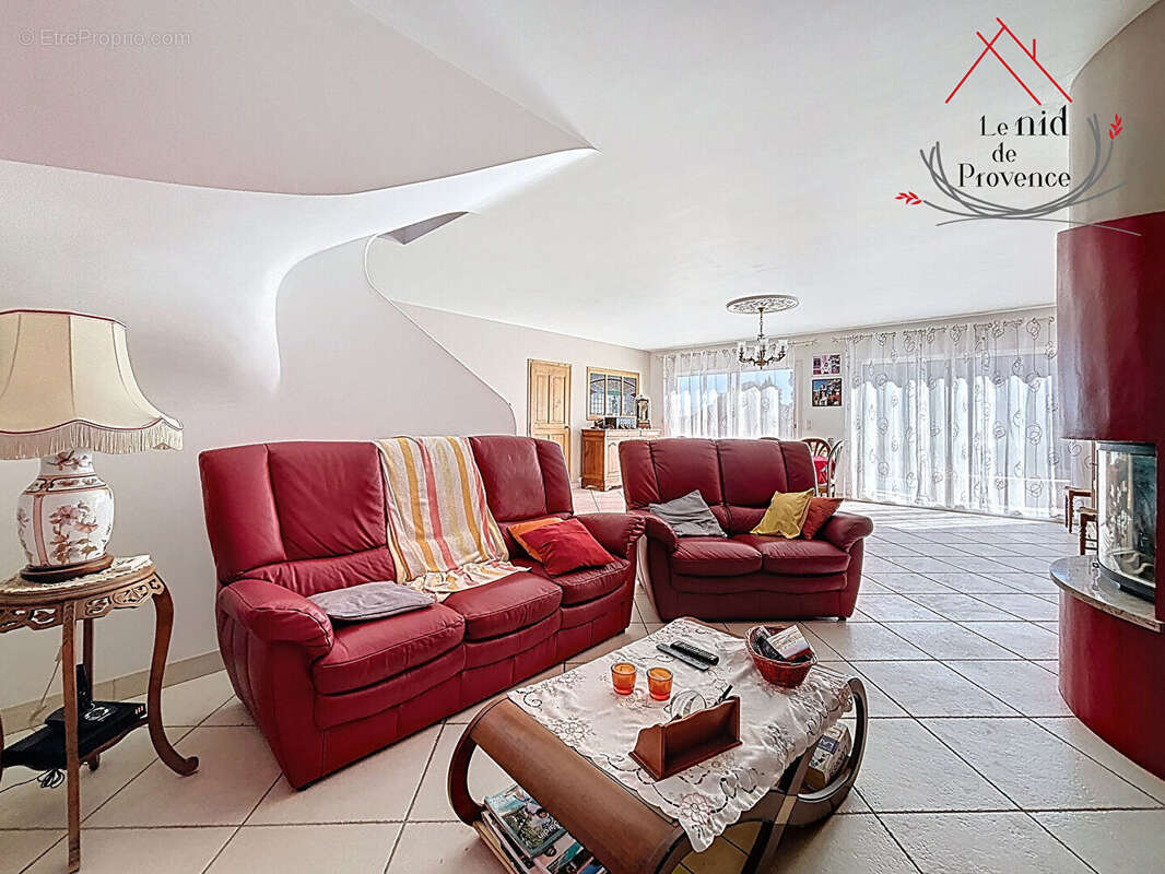 Maison à LAGARDE-PAREOL