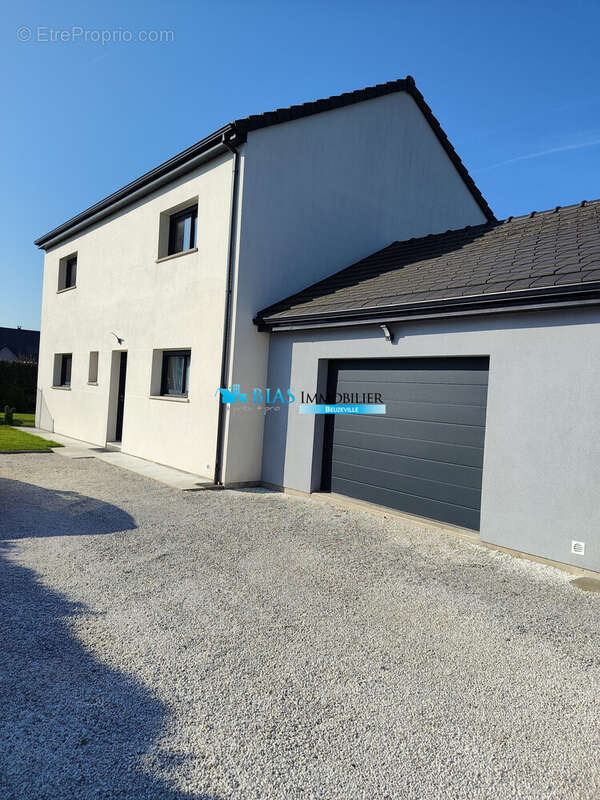 Maison à BEUZEVILLE