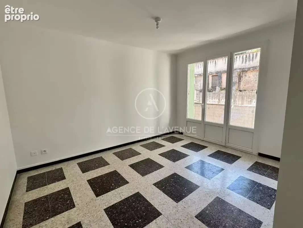 T2 la seyne sur mer 83500 fort napoleon - photo 2