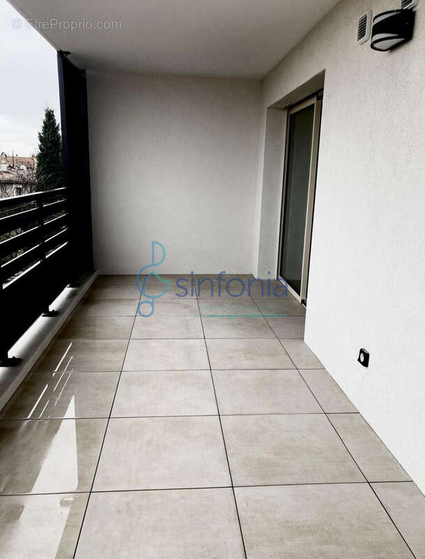 Appartement à NIMES