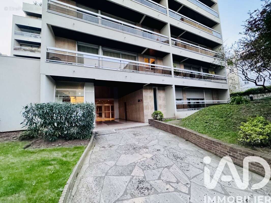 Photo 2 - Appartement à PARIS-12E