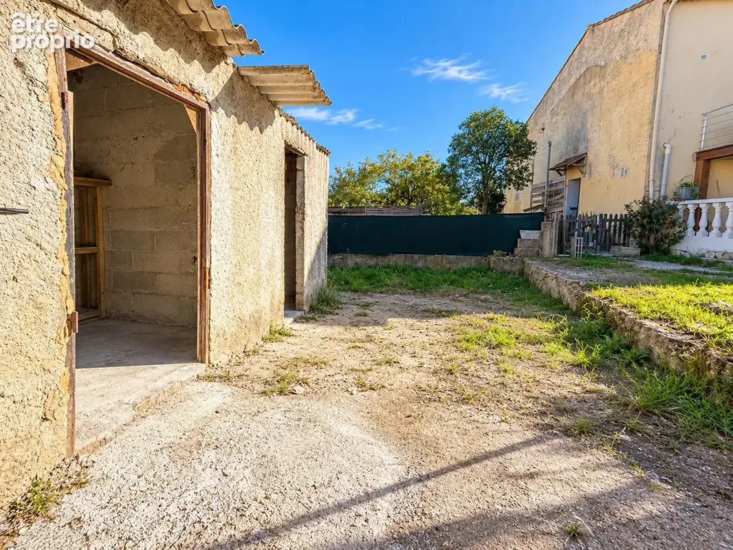 Bas de MAISON 3 pièces de 69,95 m² avec terrasse et jardin (83430) SAINT MANDRIER SUR MER - photo 16