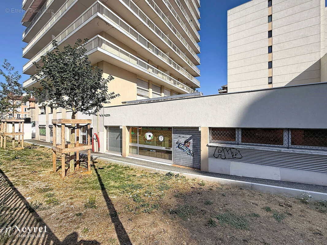 hyper centre surface commerciale et professionnelle - photo 2