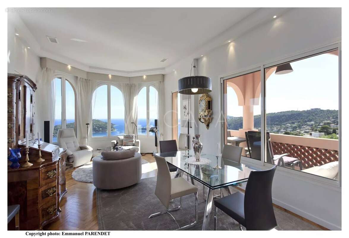 Appartement à VILLEFRANCHE-SUR-MER