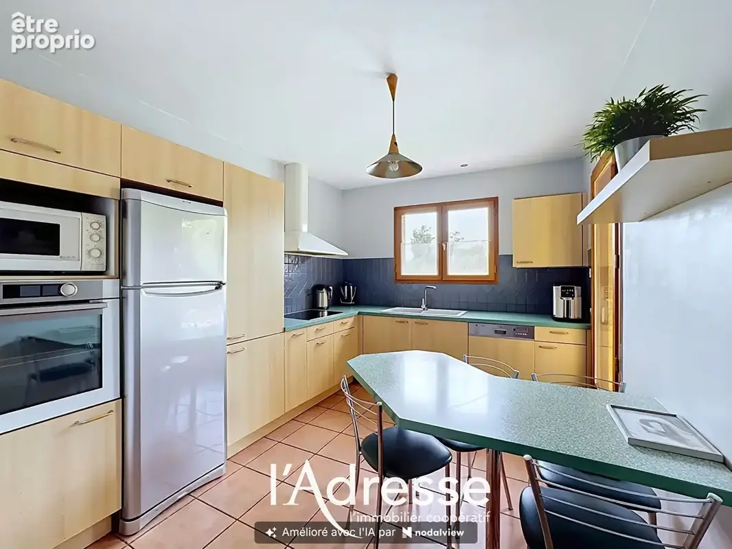 Exclusivité l'Adresse Immobilier - Tournefeuille - Maison T7 de 147m² avec piscine sur une parcelle de 1063 m2 - photo 11