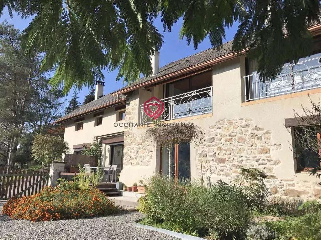 Maison à MASSAT