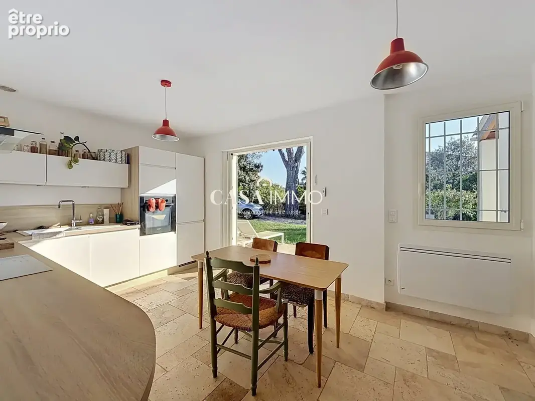 Maison 5 pièces 157 m² à vendre à La Crau (83260) - photo 9