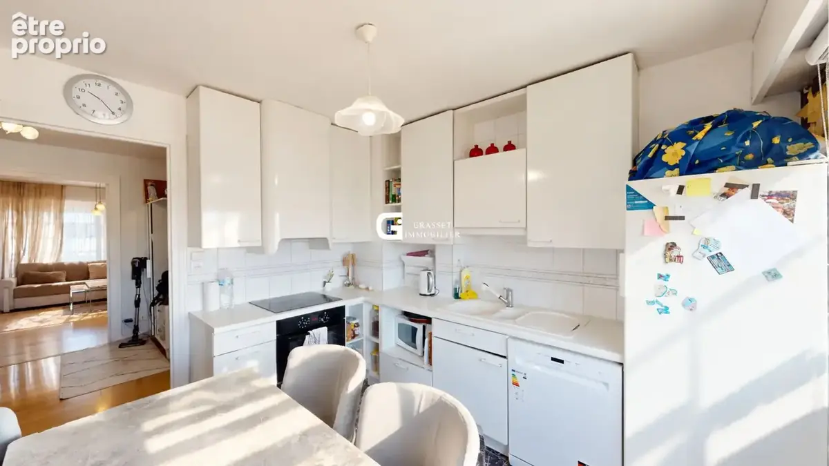 Appartement spacieux de 5 pièces à Oyonnax - photo 3