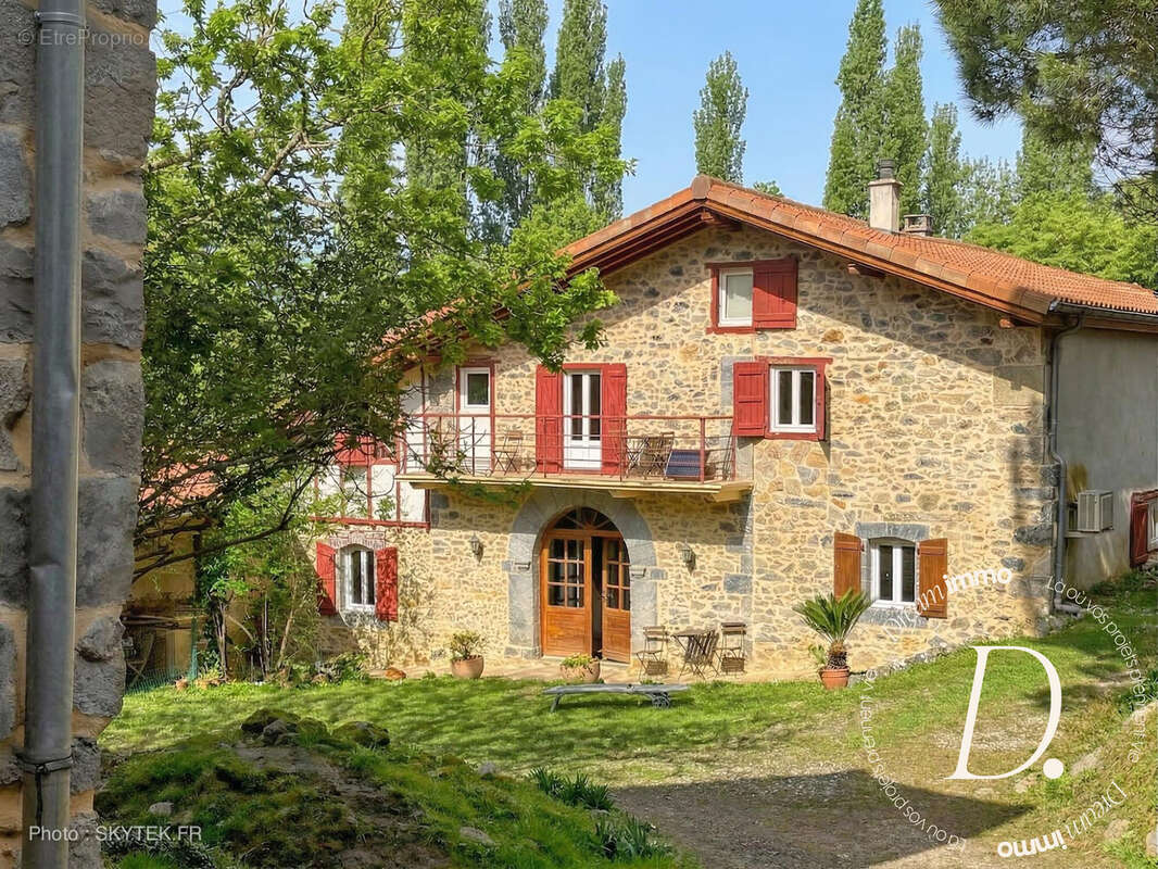 Maison à ISTURITS