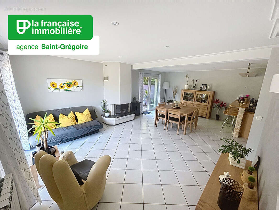 Maison à MONTREUIL-SUR-ILLE