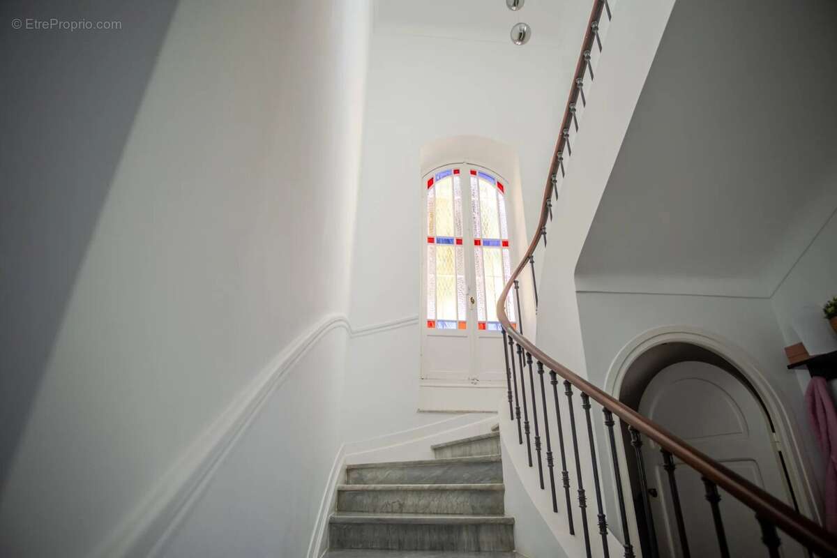 Nice-eveche villa jardin piscine parkings - photo 18