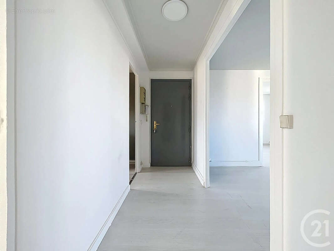 Appartement à MELUN