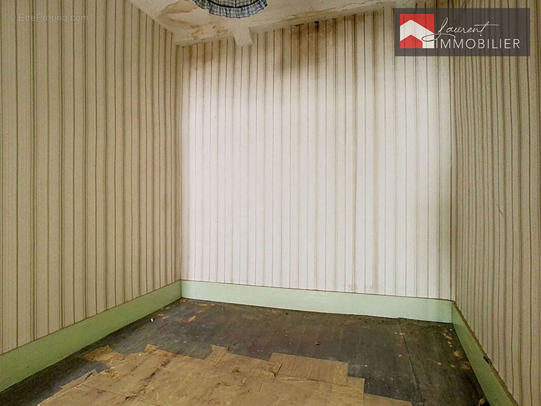 TOURNUS centre - A vendre Maison de ville avec fort potentiel - photo 9