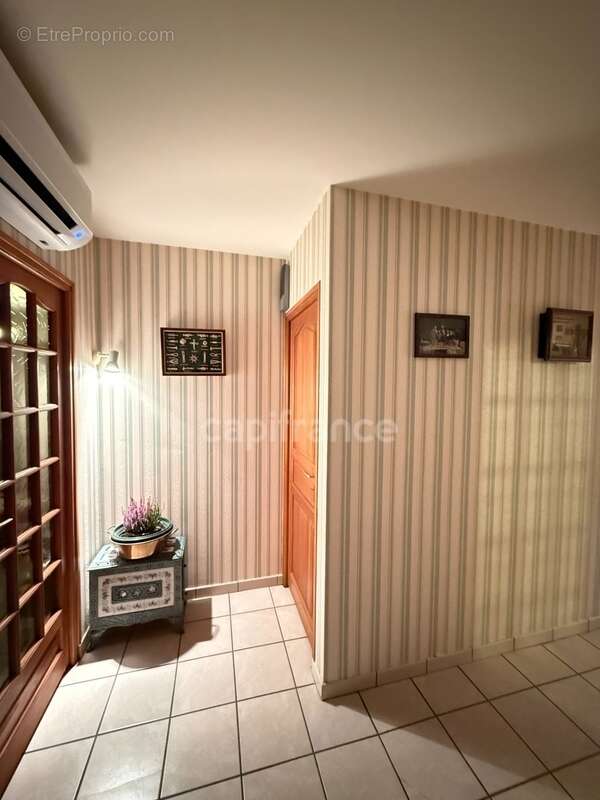 Maison à SAINT-BENIGNE