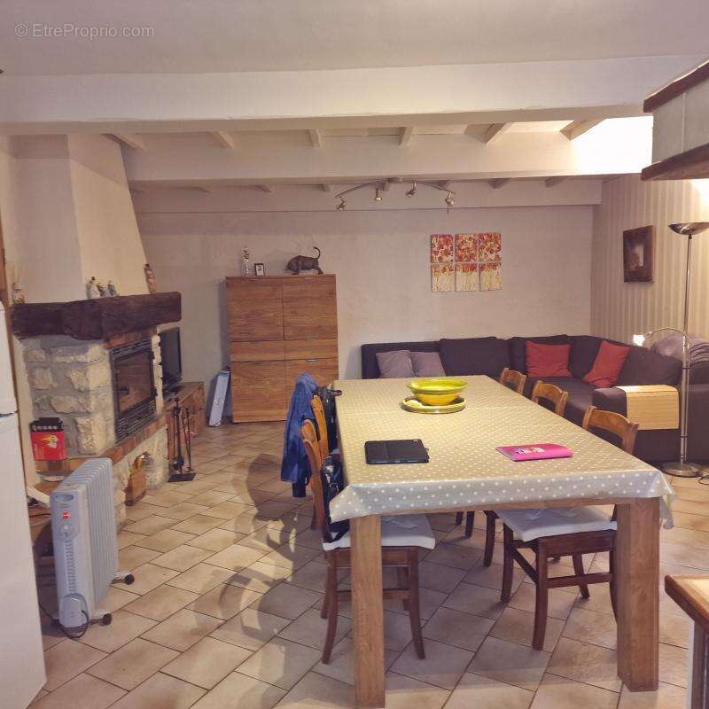 Maison à BUIS-LES-BARONNIES