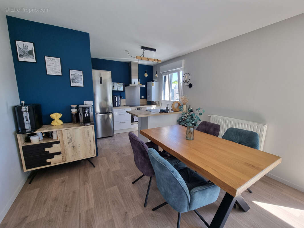 Appartement à SAINT-ERBLON