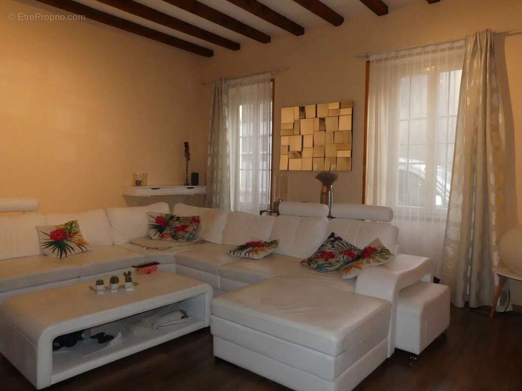 Appartement à MONTCENIS