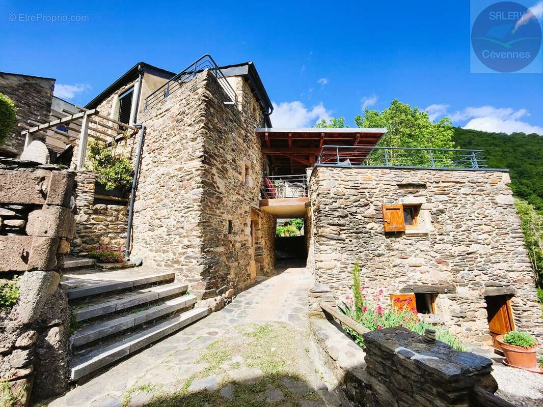 Maison à FLORAC