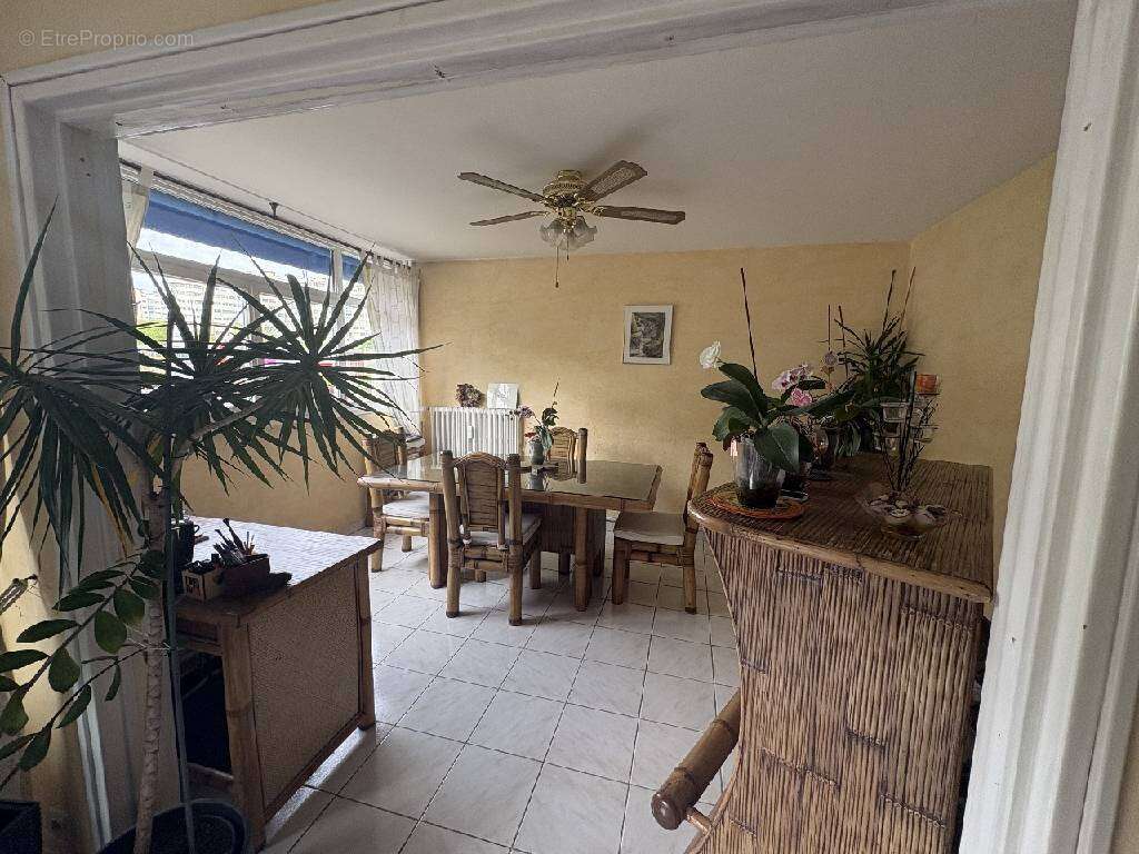 Appartement à SAVIGNY-SUR-ORGE