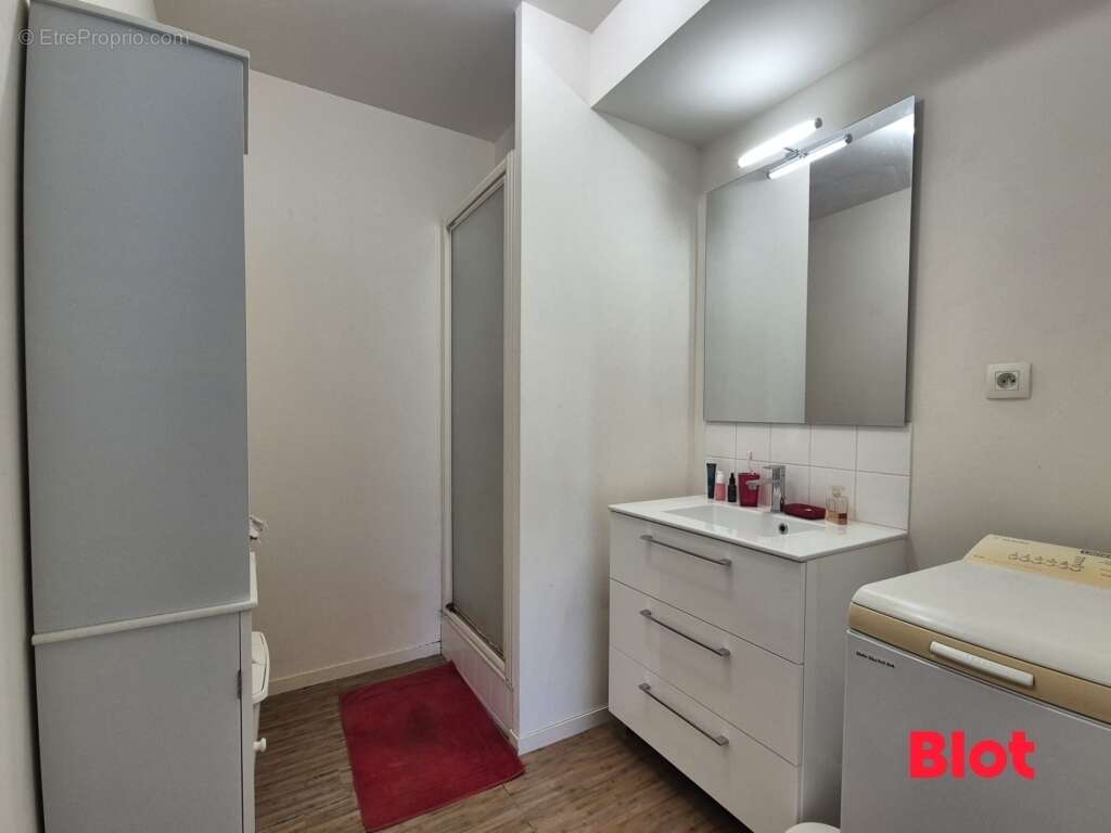 Appartement 44 m² à Rennes  - photo 8