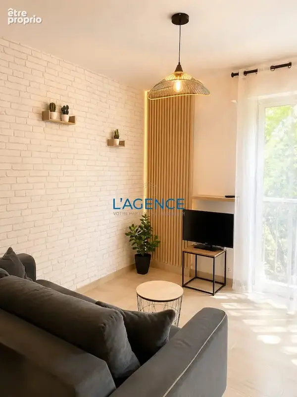 Appartement T1 de 25m2 dans une résidence verdoyante au centre ville de Hyères avec piscine  et tennis - photo 5