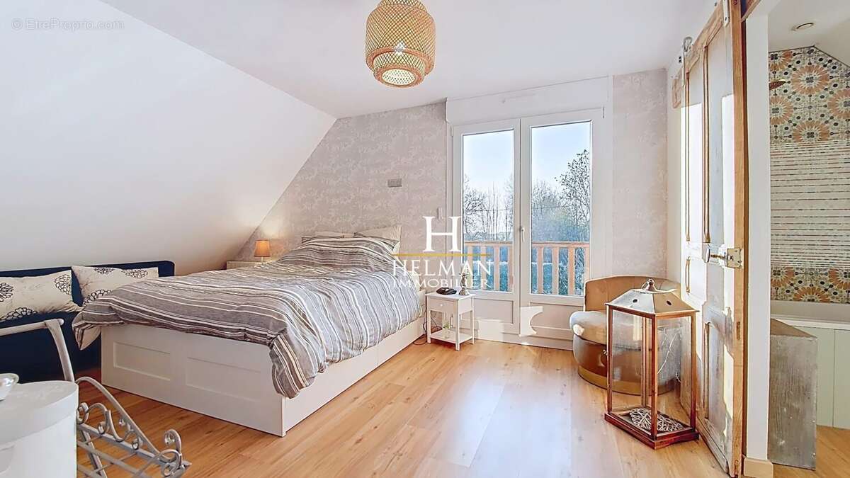 Maison à HUCQUELIERS