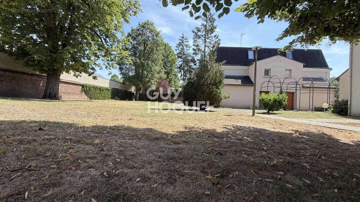 Appartement à COMPIEGNE