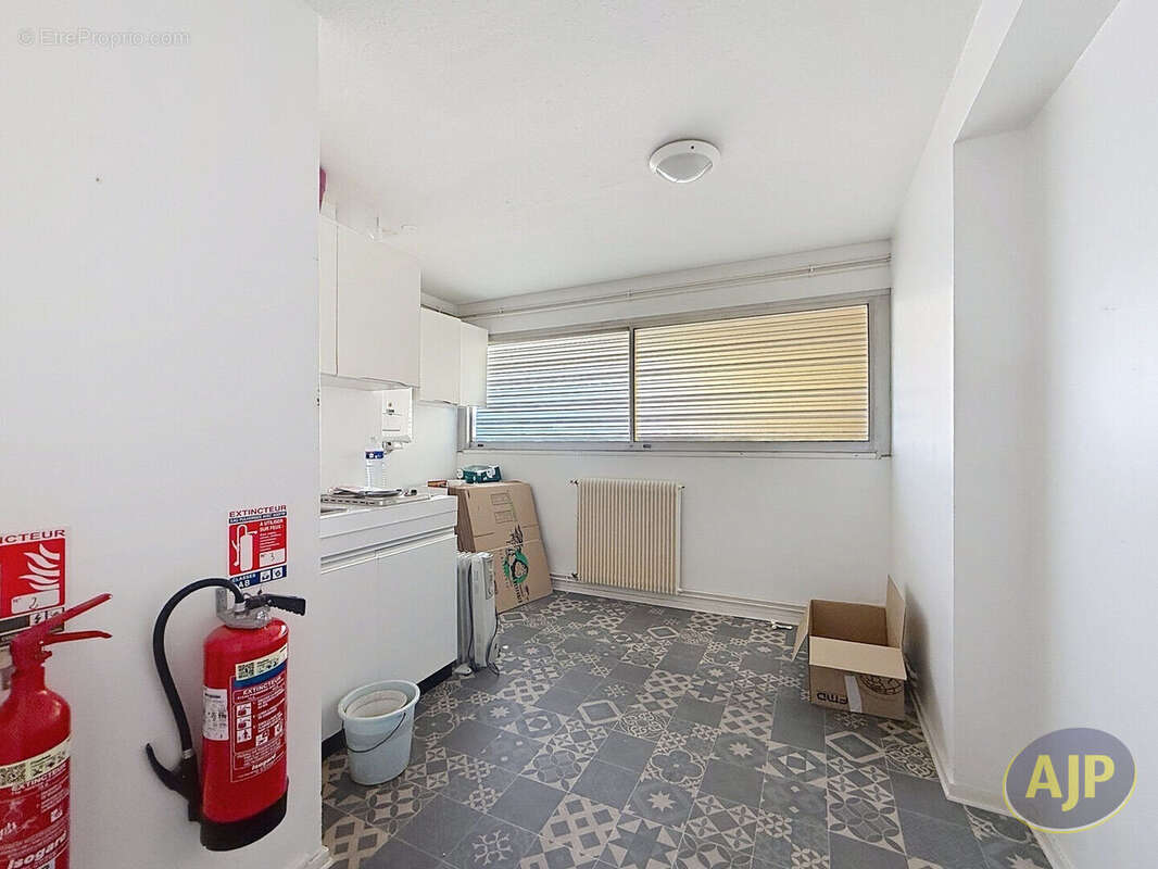 Arcachon centre  bureaux 134 m2 - photo 5