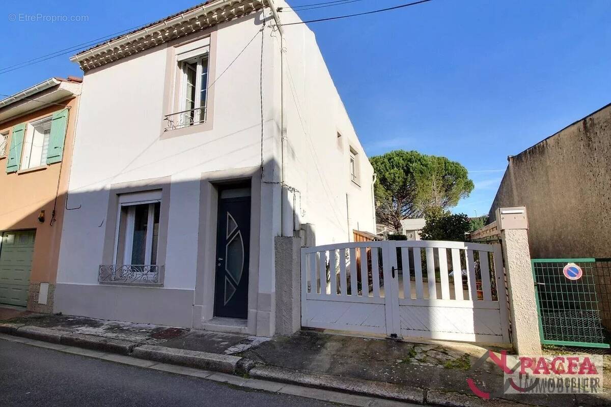Maison à CASTRES
