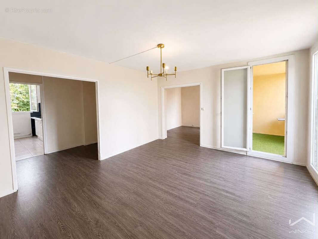Pierrelatte   Appartement 3 chambres avec balcon sans vis-à-vis - photo 3